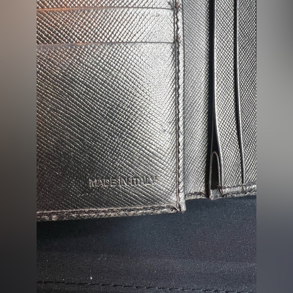 Prada wallet - Picture 8 of 10